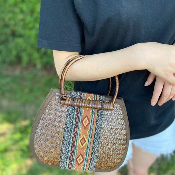 Handmade Straw woven bag Vintage Rattan handle Handbag Women Casual Beach Straw Bag