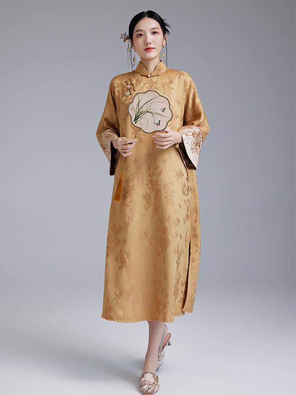 Vintage Qipao cheongsam Embroidered Dress Women Wear