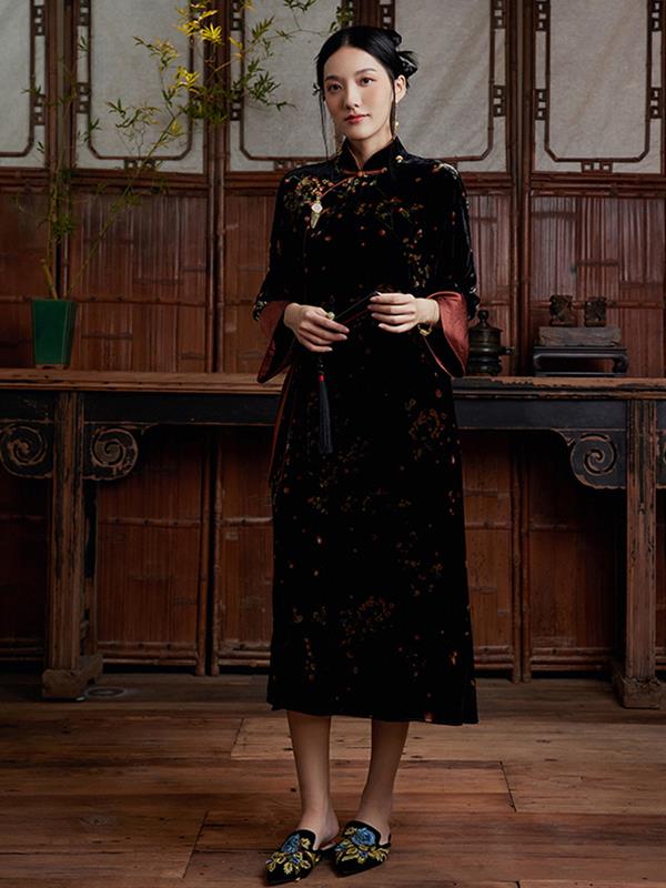 Vintage Velvet Qipao cheongsam Dress Women Wear