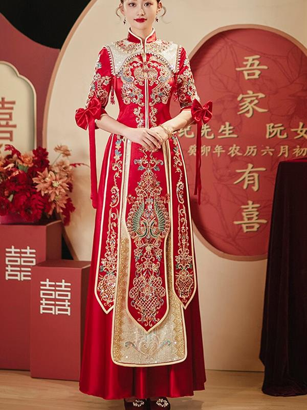 Xiuhe clothing Bride Marry Tradition Dragon and Phoenix gown Xiuhe Wedding