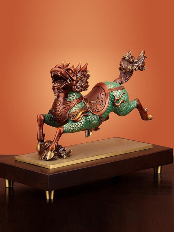 Kirin Craft ornaments Figurines